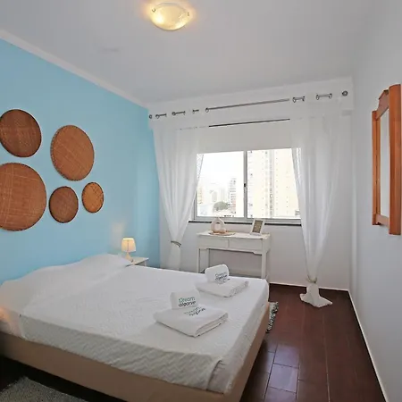 A22 - Rocha Flat In דירה