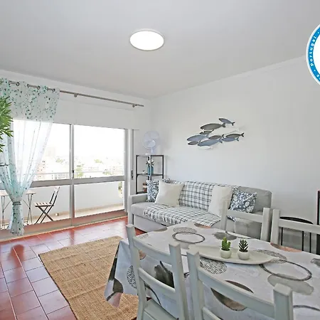 A22 - Rocha Flat In דירה