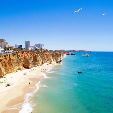 A22 - Rocha Flat In ポルティマン