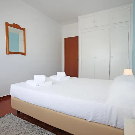 A22 - Rocha Flat In *